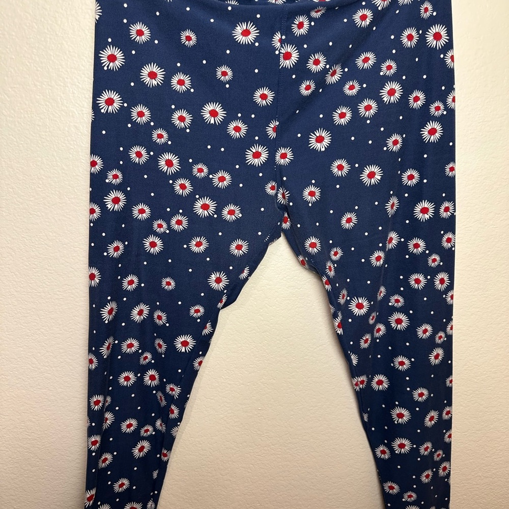LuLaRoe Dark Blue Starburst Leggings